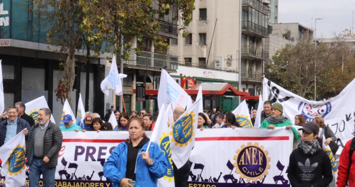 trabajadores de anef marchando por la Alameda, 1 de mayo